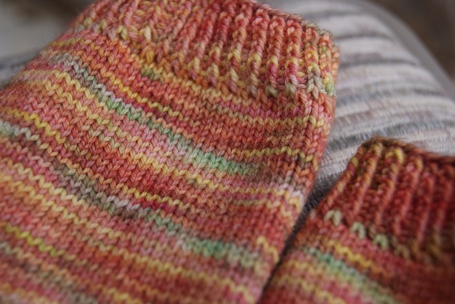 Close-up of cuff of That Crafty Cara's Autumn Socks
